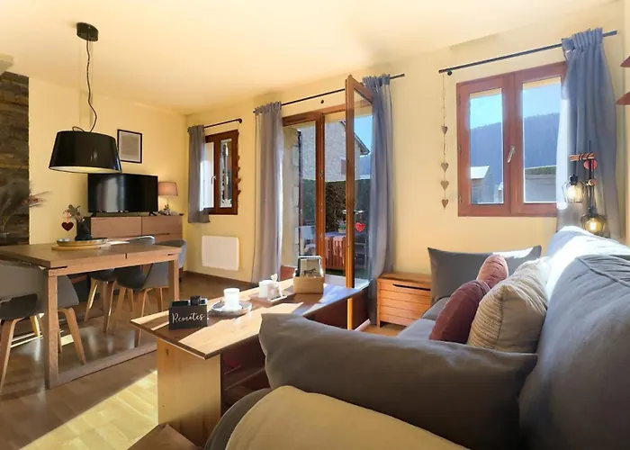 El Pla De L'os Apartman